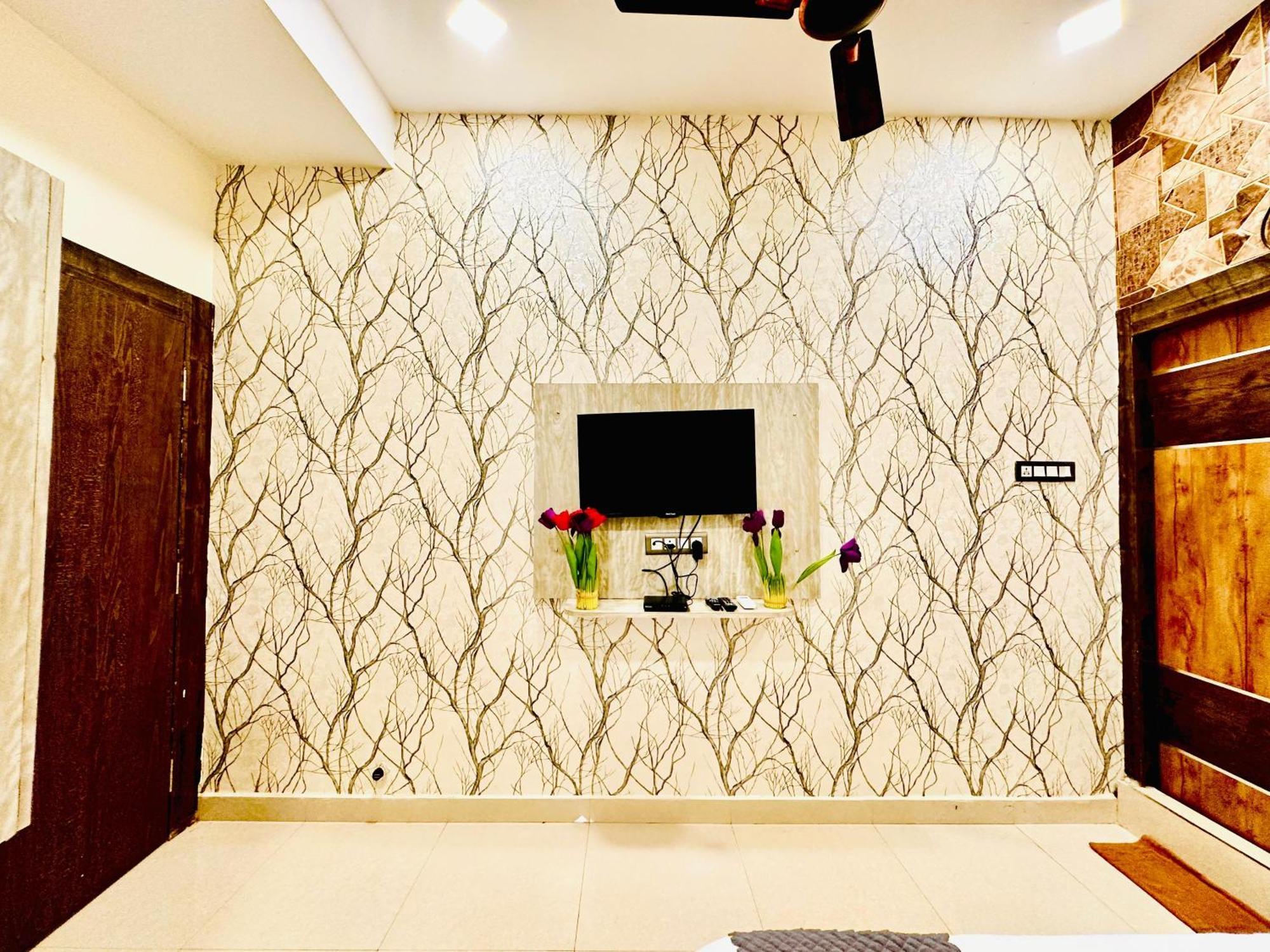 Hotel Sky International- Airport Zone Hyderabad Shamshabad Buitenkant foto