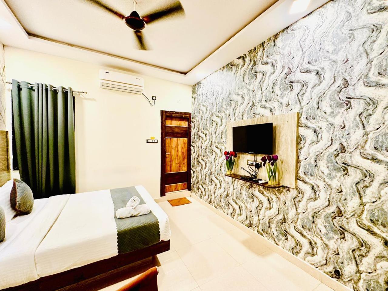 Hotel Sky International- Airport Zone Hyderabad Shamshabad Buitenkant foto