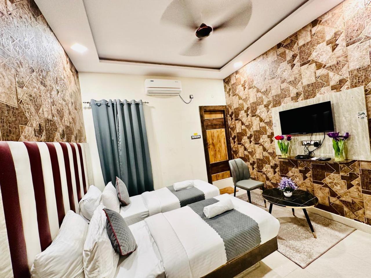 Hotel Sky International- Airport Zone Hyderabad Shamshabad Buitenkant foto